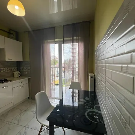 Vip Avalon чорновола 16-є Apartamento