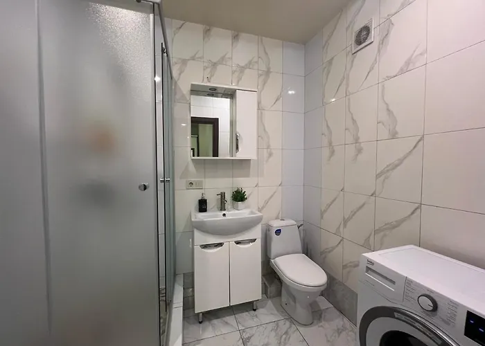 Vip Avalon чорновола 16-є Львів